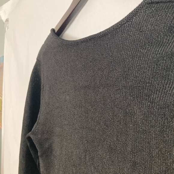 ANN TAYLOR sweater. - Picture 6 of 6
